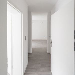 Sanierung Wohnung Brauweiler - Eingang - Nachher