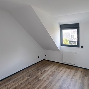Sanierung Zimmer Nachher