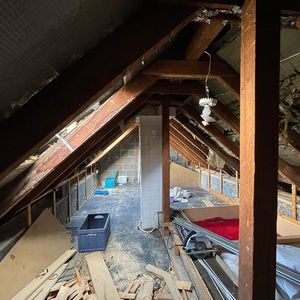 Spitzboden Vorher
